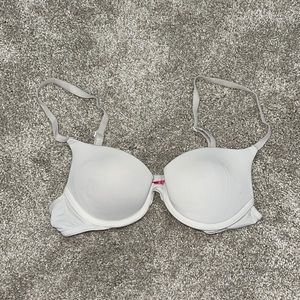 PINK Victoria’s Secret Wear Everywhere Push Up Bra